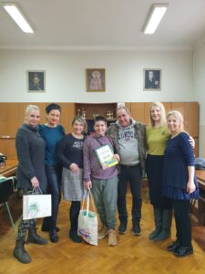 „Градска чистоћа“ доделила награде у Специјалној школи за ученике са сметњама у развоју „Бошко Буха“